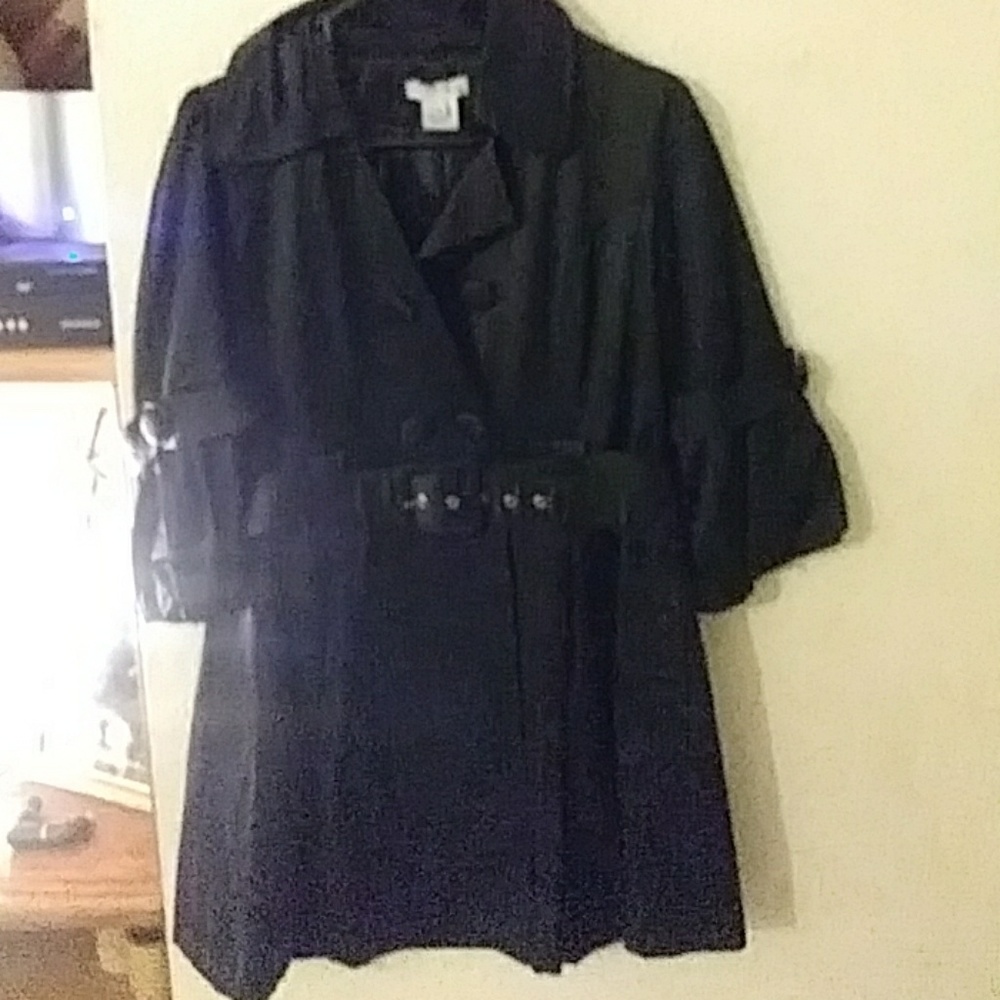 Black lune ladys coat